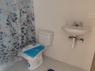 Foto 8 de VENTA CASA  YARUQUI EN CONJUNTO
