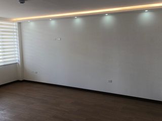 Foto 2 de ¡¡¡CASA EN VENTA POR ESTRENAR SUR DE AMBATO!!!