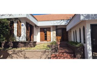 Foto 5 de VENTA DE HERMOSA CASA DE CATEGORA EN CENTRO DE SAN MARTN – MENDOZA