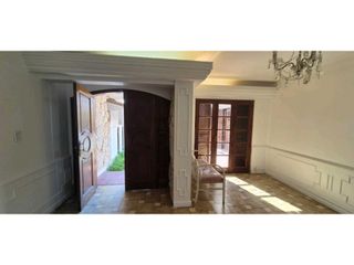 Foto 11 de VENTA DE HERMOSA CASA DE CATEGORA EN CENTRO DE SAN MARTN – MENDOZA