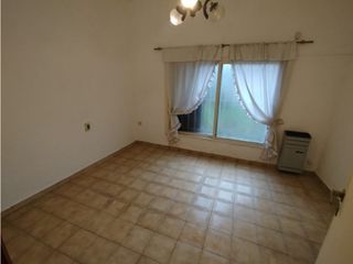 Foto 10 de CHALET EN M. MORENO