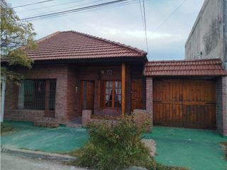 Foto 1 de CHALET EN M. MORENO