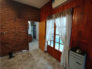 Foto 4 de CHALET EN M. MORENO