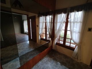 Foto 5 de CHALET EN M. MORENO