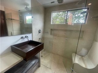 Foto 16 de CASA EN ARRIENDO SECTOR LOMA DEL ATRAVESADO - ENVIGADO