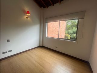 Foto 9 de CASA EN ARRIENDO SECTOR LOMA DEL ATRAVESADO - ENVIGADO