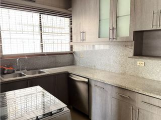 Foto 12 de Lomas de Urdesa, Departamento en Renta, 285m2