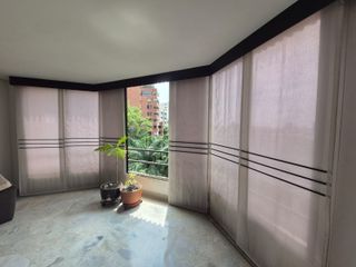 Foto 3 de Vendo Apartamento En Edificio Piso 7 Santa Monica