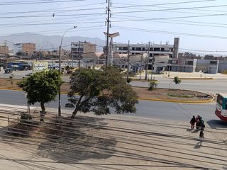 Foto 15 de Casa Comercial ubicado en Avenida