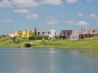 Foto 4 de ALQUILER CASA 5 AMBIENTES EN B. SAN AGUSTIN-TIGRE