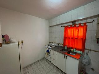 Foto 5 de DEPARTAMENTO EN VENTA - PLENO CENTRO - PERU AL 200