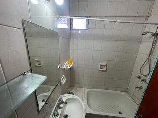 Foto 8 de DEPARTAMENTO EN VENTA - PLENO CENTRO - PERU AL 200