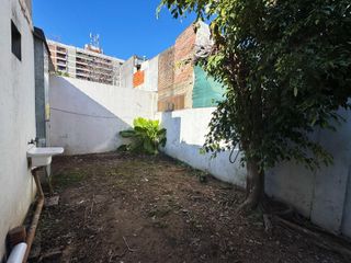 Foto 33 de Casa en  alquiler de tres ambientes y jardin propio