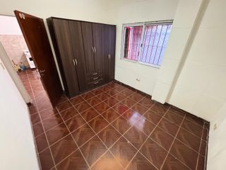 Foto 17 de Casa en  alquiler de tres ambientes y jardin propio