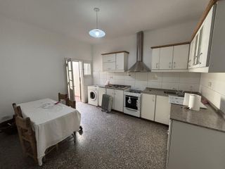 Foto 5 de Casa en alquiler calle Avellaneda al 400