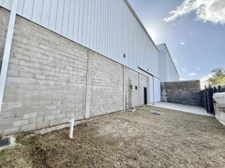 Foto 4 de Deposito de 735 m2 en Alquiler - Benavidez