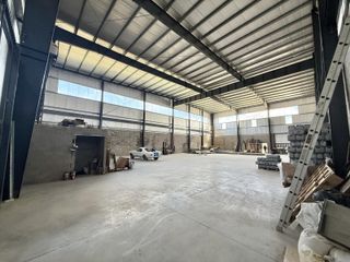 Foto 1 de Deposito de 735 m2 en Alquiler - Benavidez