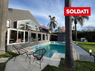 Foto 1 de Casa en venta en Los Laureles - apta credito