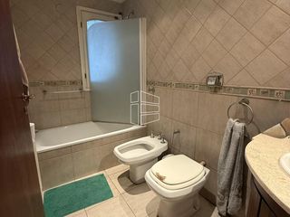 Foto 12 de Venta - Casa de Nivel Gerencial en Zona Centro - C094