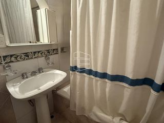 Foto 31 de Venta - Casa de Nivel Gerencial en Zona Centro - C094