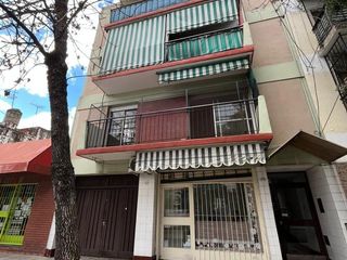 Foto 2 de Departamento en Venta en el corazón del parque chacabuco.