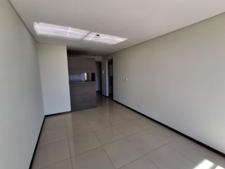 Foto 3 de Departamento de dos dormitorios en Av. Pellegrini al 3700