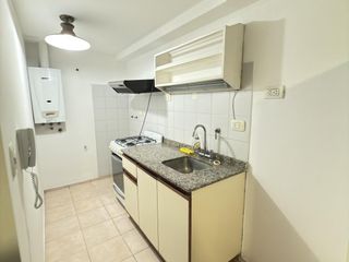 Foto 8 de Departamento en Alquiler de 1 dormitorio - Nueva Córdoba, frente parque Sarmiento