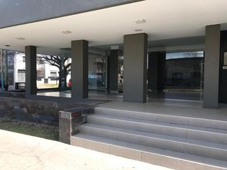 Foto 1 de Excelente depto. 2 ambientes, frente