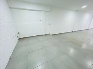 Foto 9 de Guayaquil Urdesa, Local Comercial  en Renta, 61m2, 1 Ambiente