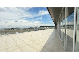 Foto 14 de La Kennedy, Oficina en Venta, 303m2, 2 Ambientes