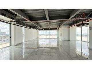 Foto 10 de La Kennedy, Oficina en Venta, 303m2, 2 Ambientes
