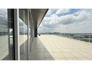 Foto 15 de La Kennedy, Oficina en Venta, 303m2, 2 Ambientes