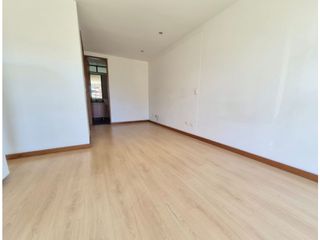 Foto 2 de Venta Apartaloft  en Medellín – El Poblado, sector La Tomatera