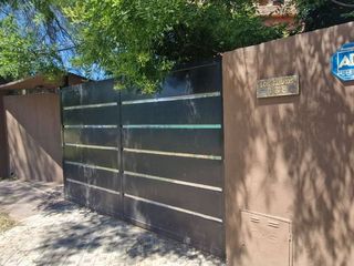 Foto 3 de Venta Casa 4 AMB con pileta en Matheu APTO CRÉDITO
