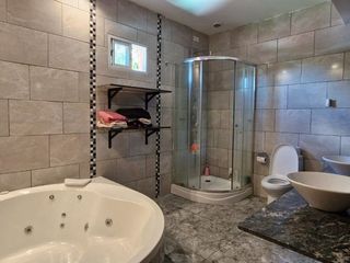 Foto 8 de Venta Casa 4 AMB con pileta en Matheu APTO CRÉDITO