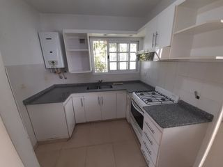 Foto 7 de Duplex en alquiler en Haedo Chico
