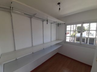 Foto 11 de Duplex en alquiler en Haedo Chico