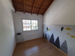 Foto 15 de Duplex en alquiler en Haedo Chico