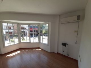 Foto 10 de Duplex en alquiler en Haedo Chico