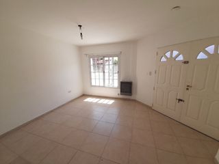 Foto 4 de Duplex en alquiler en Haedo Chico