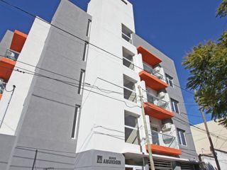 Foto 1 de Departamento en alquiler de 1 dormitorio c/ cochera en La Falda