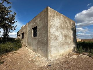 Foto 4 de Venta Terreno De 3460 mts. Con Obra Gruesa