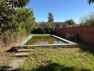 Foto 10 de VENTA CASA A RECICLAR CON PILETA EN MASCHWITZ
