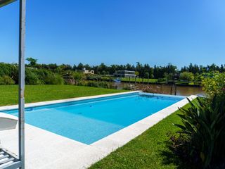 Foto 6 de Venta Casa 4 Ambientes en Tigre