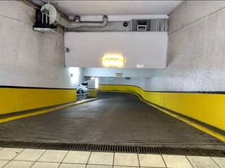 Foto 2 de Venta de Cochera en Microcentro