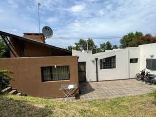 Foto 22 de Venta CASA de 4 ambientes - Lote 800 m²