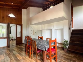 Foto 4 de Venta CASA de 4 ambientes - Lote 800 m²