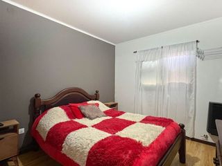 Foto 14 de Venta CASA de 4 ambientes - Lote 800 m²