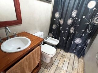 Foto 12 de Venta CASA de 4 ambientes - Lote 800 m²