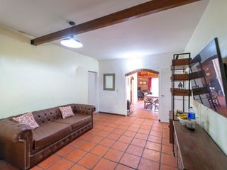 Foto 8 de VENTA CASA 5 AMBIENTES PILETA Y QUINCHO TORCUATO